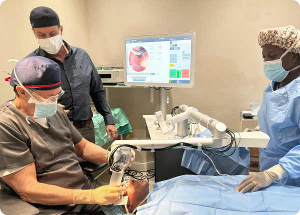 Eye surgeon